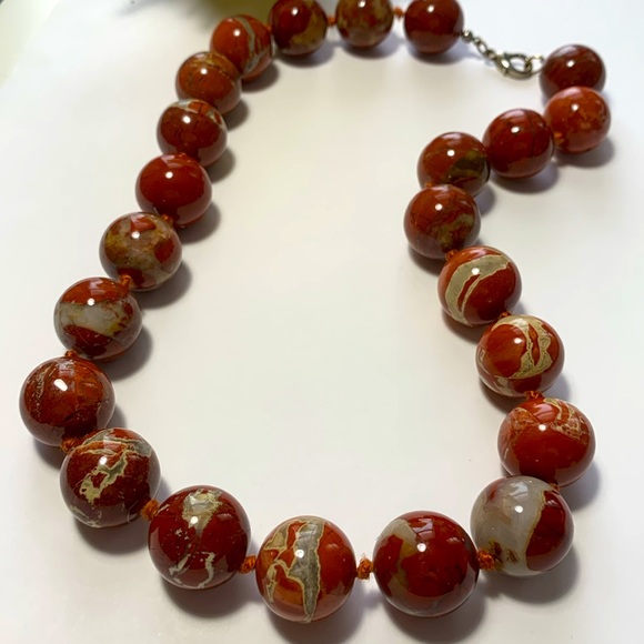 Necklace gemstone. Jasper. big balls 18mm. Silver closure. 20in long - Picture 1 of 5